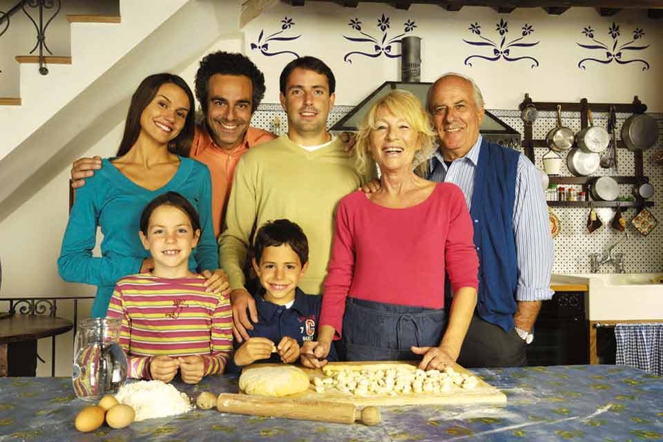 Il pranzo in famiglia resiste alla crisi