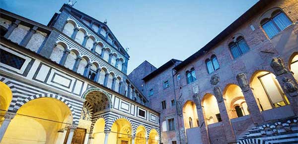 Pistoia , ville de culture et de plantes