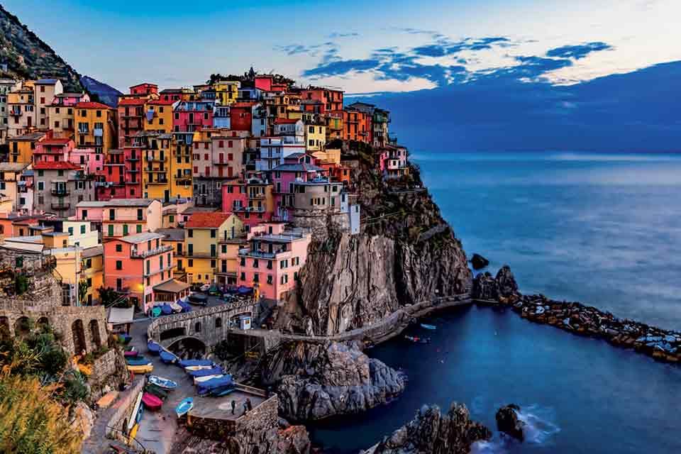 Cinque Terre: primi provvedimenti contro il turismo di massa