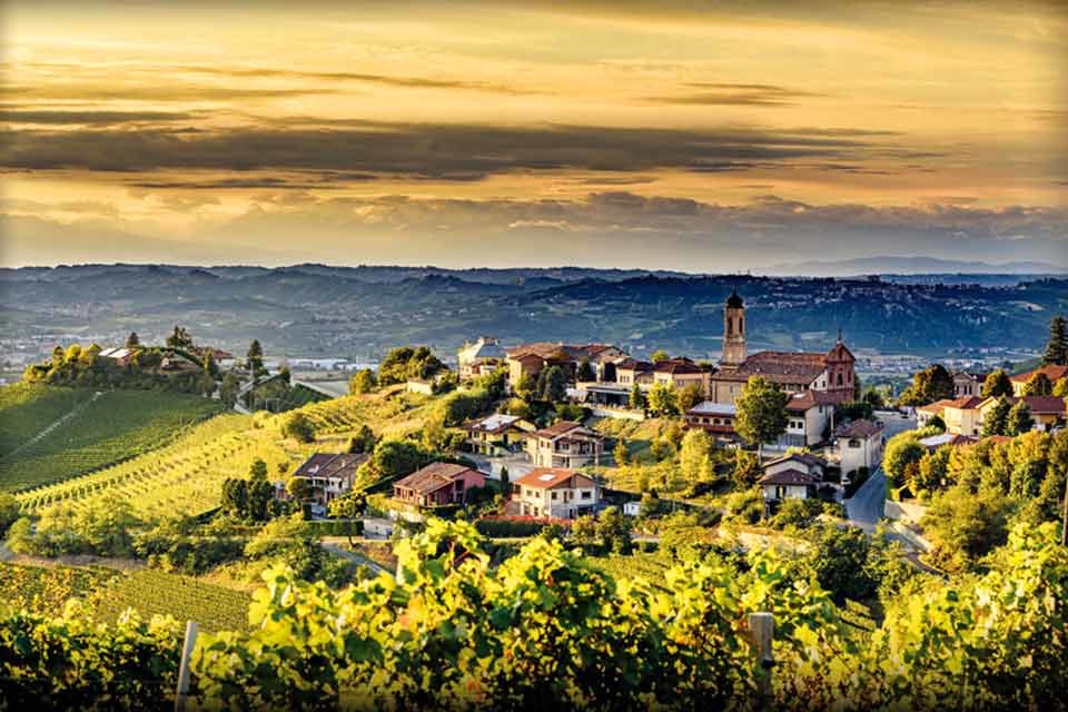 Langhe e Monferrato.<br> Ascolta la terra…