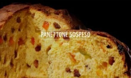 A Milano ritorna il « panettone sospeso »