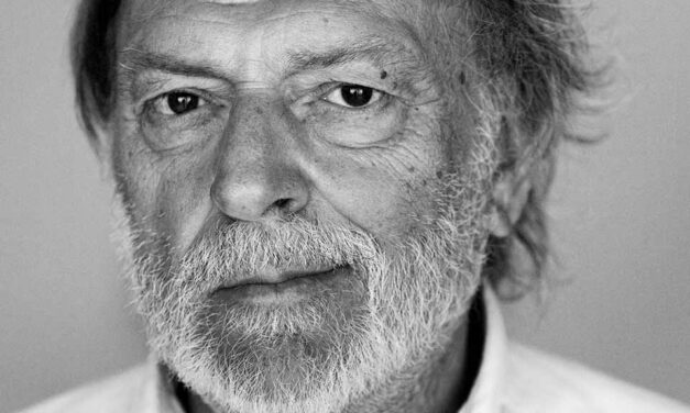 Intervista a Gino Strada: <br> “Non ho mai preso cinque lire in più del mio stipendio”