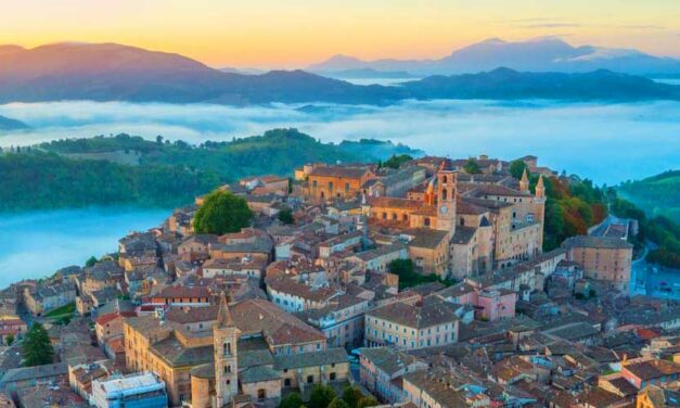 Urbino<br> La ville de Raphaël