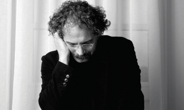 La musique qui pèse dans le vent et vole dans le cœur