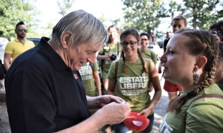 Intervista a Don Ciotti Benedire un carro armato è una bestemmia